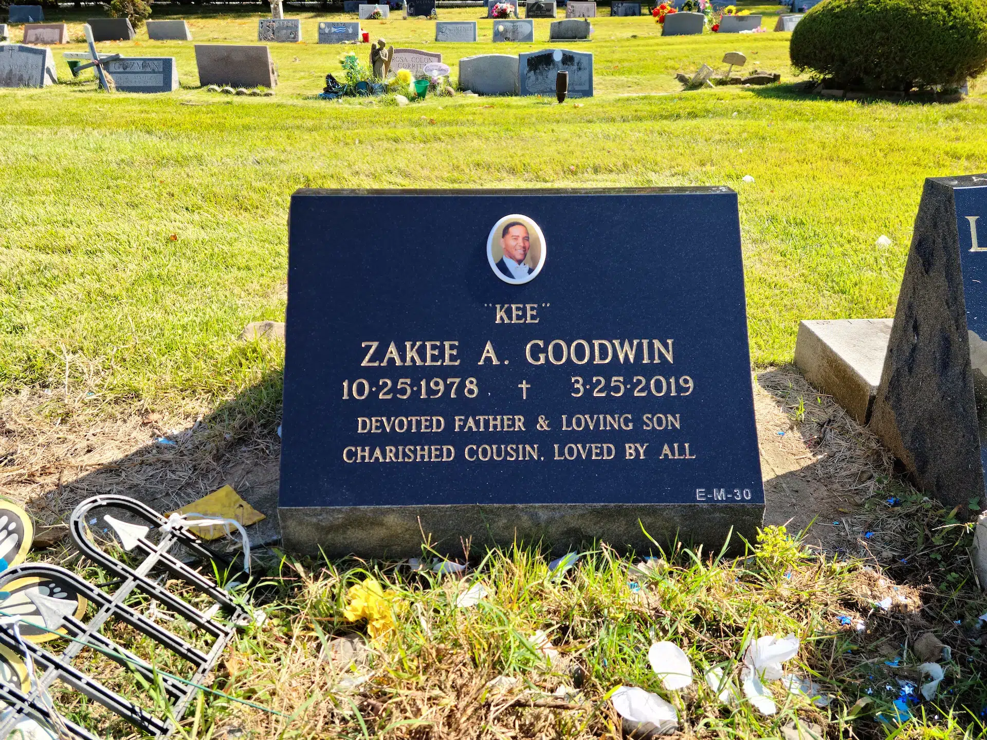 Granite Monument Design hand-carved by Monument Design Shop in NJ — image 4