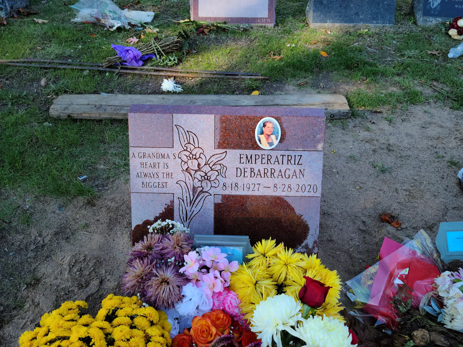 Granite Monument Design hand-carved by Monument Design Shop in NJ — image 6