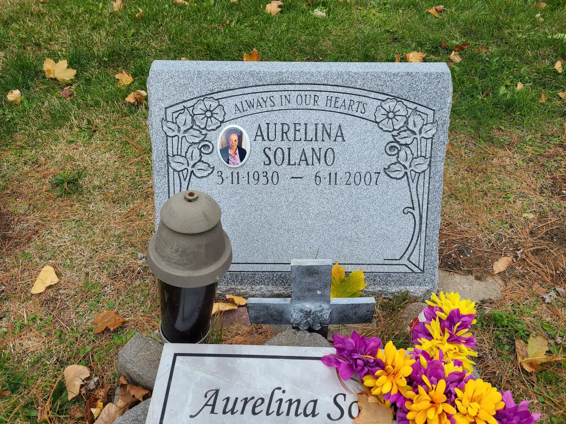 Granite Monument Design hand-carved by Monument Design Shop in NJ — image 9